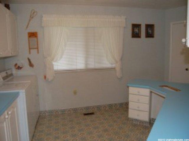 2153 Snoqualmie Dr, Layton, UT 84040 — photo 6