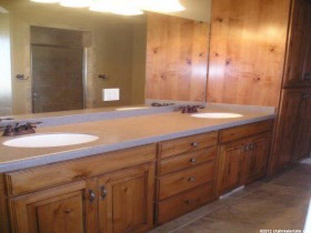 432 E 930 S, Nephi, UT 84648 — photo 9