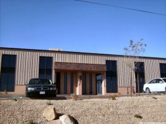 715 E Commerce Dr, St. George, UT 84790 — photo 2