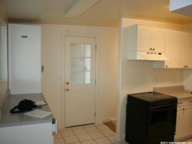 828 E Verbenia Ave, Sandy, UT 84094 — photo 7