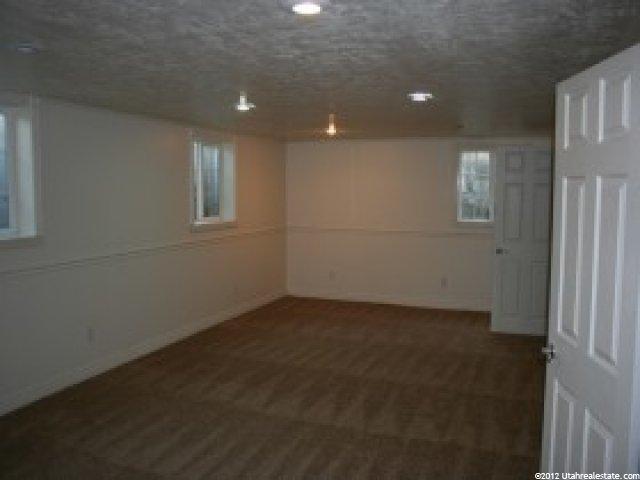 828 E Verbenia Ave, Sandy, UT 84094 — photo 9