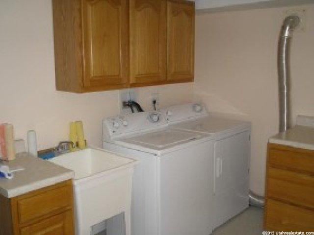 2050 E 4675 S, Holladay, UT 84117 — photo 9