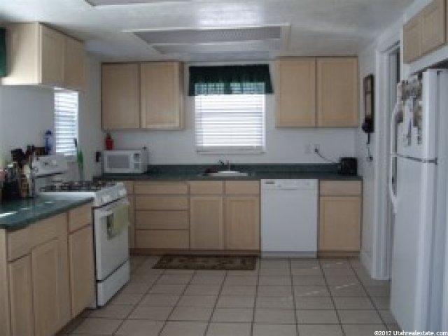 66 N 400 E, Richfield, UT 84701 — photo 8