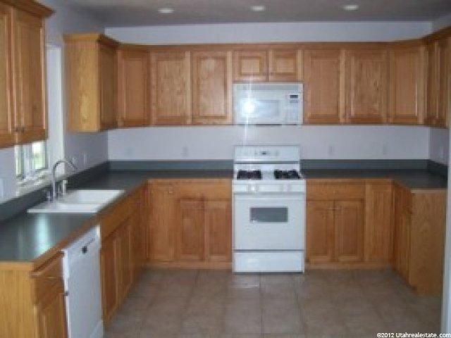 1046 W 2390 S, Perry, UT 84302 — photo 3
