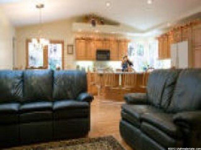 1502 N 650 E, Bountiful, UT 84010 — photo 4