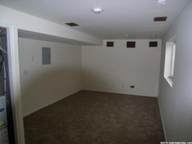 454 N 700 W, Clearfield, UT 84015 — photo 4
