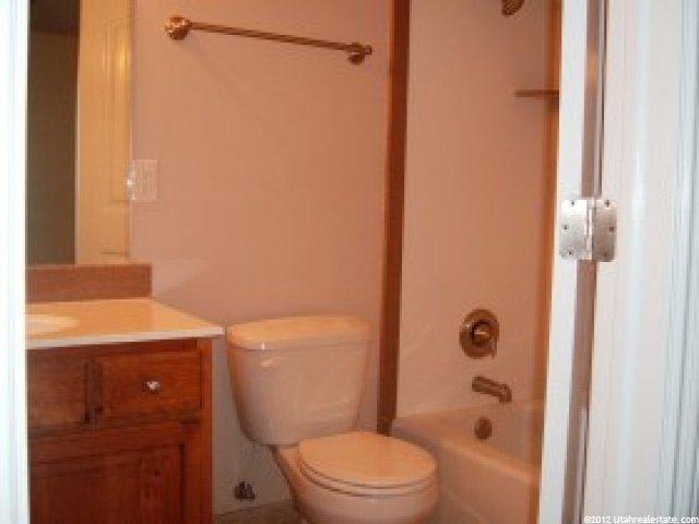 94 W 2400 N, Layton, UT 84041 — photo 12