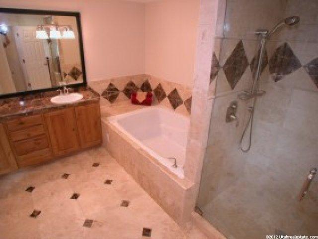 2148 Pinecrest Ln, Sandy, UT 84092 — photo 10