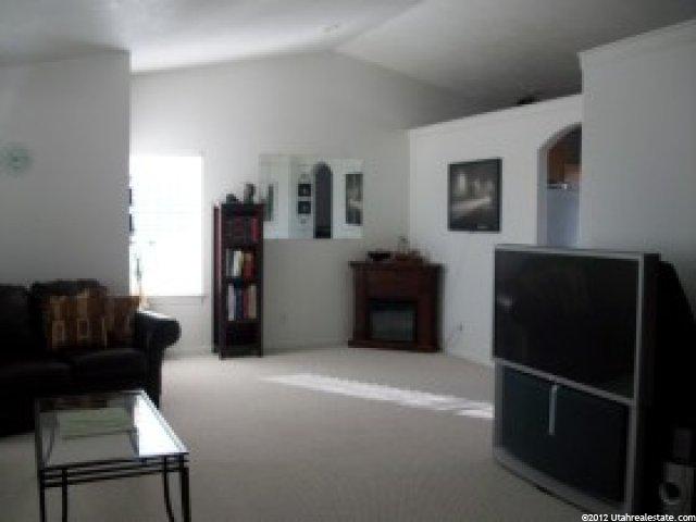 5335 S 4100 W, Roy, UT 84067 — photo 6