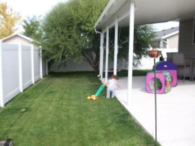 5335 S 4100 W, Roy, UT 84067 — photo 7