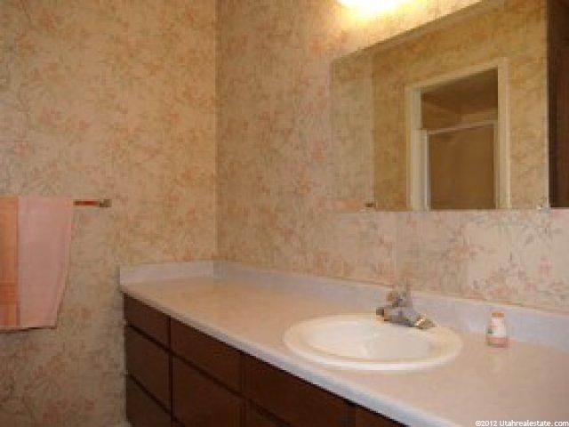 781 N 200 W, Bountiful, UT 84010 — photo 11