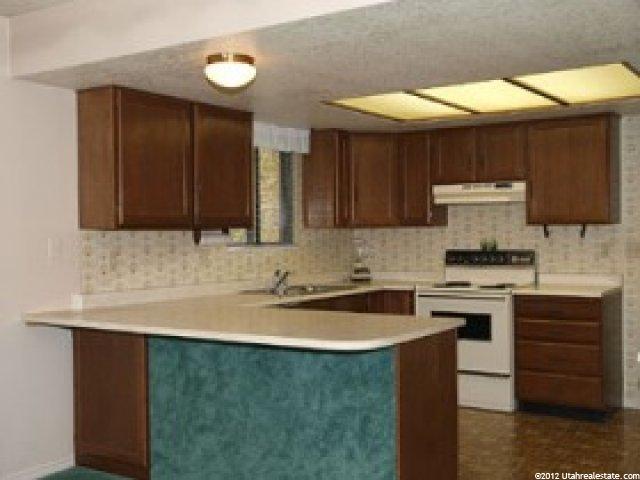 781 N 200 W, Bountiful, UT 84010 — photo 4