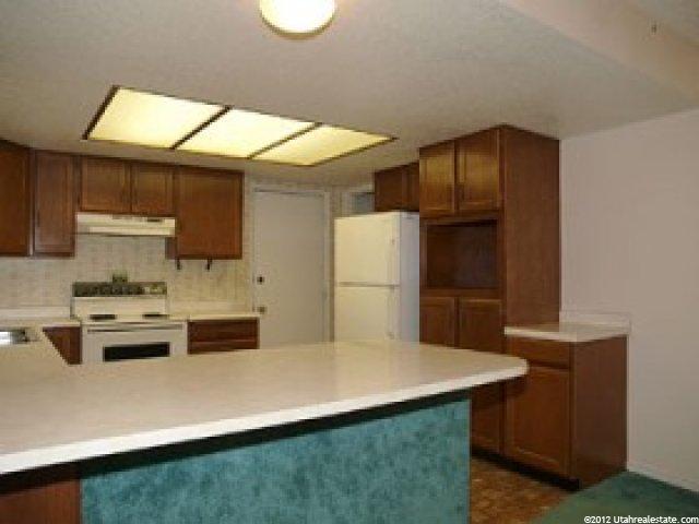 781 N 200 W, Bountiful, UT 84010 — photo 5