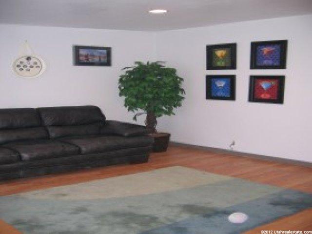 9219 S Benson Way E, Sandy, UT 84070 — photo 2