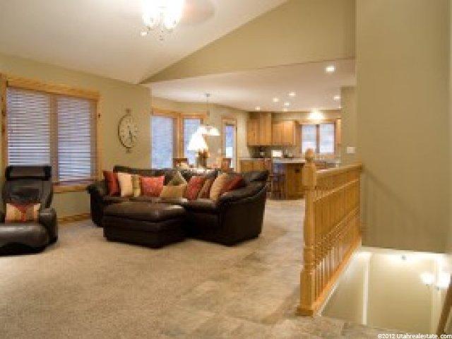 167 E North Canyon Rd, Bountiful, UT 84010 — photo 3