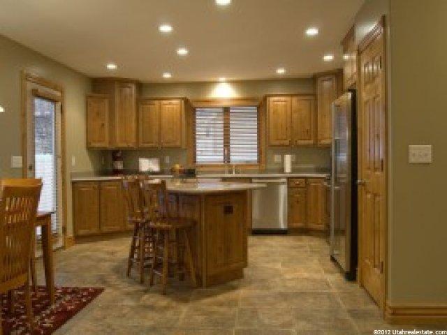 167 E North Canyon Rd, Bountiful, UT 84010 — photo 6
