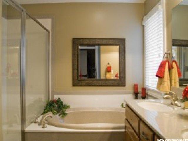 167 E North Canyon Rd, Bountiful, UT 84010 — photo 9