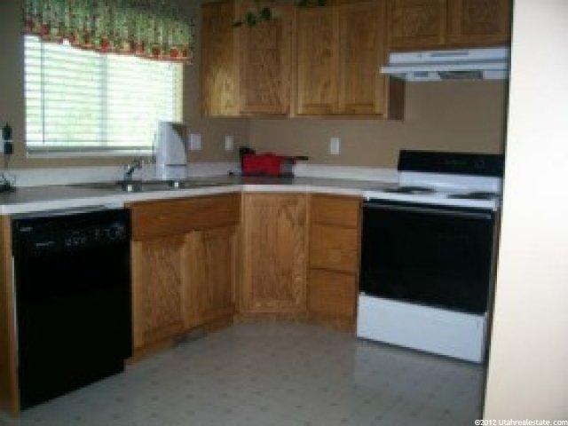 1897 N 900 W, Clinton, UT 84015 — photo 2