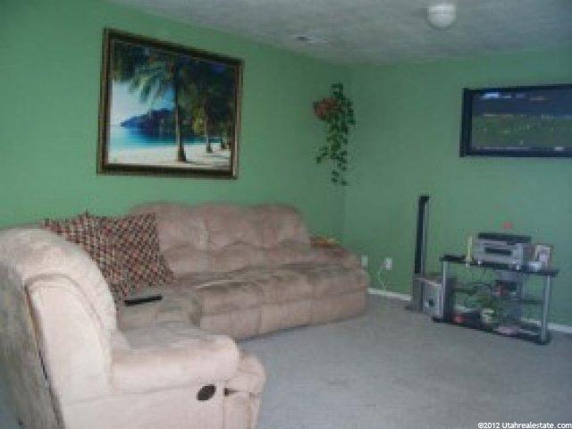 1897 N 900 W, Clinton, UT 84015 — photo 3