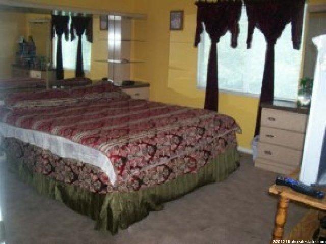 1897 N 900 W, Clinton, UT 84015 — photo 5