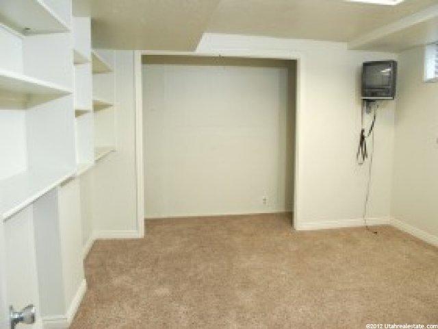 8846 S 1240 E, Sandy, UT 84094 — photo 11