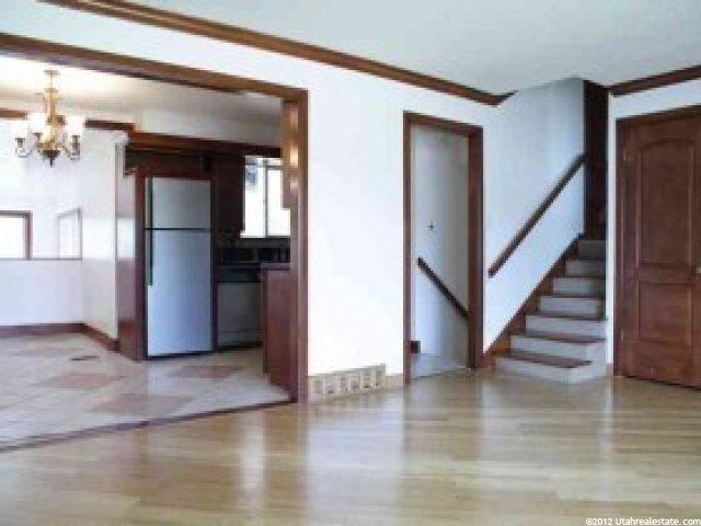 2426 E Quail Run Dr, Sandy, UT 84093 — photo 4
