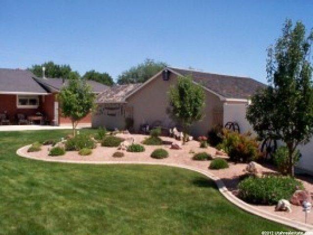 746 S State St, Roosevelt, UT 84066 — photo 10