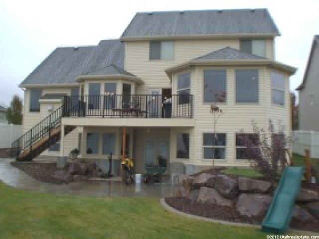 24 E 2450 N, Layton, UT 84041 — photo 2