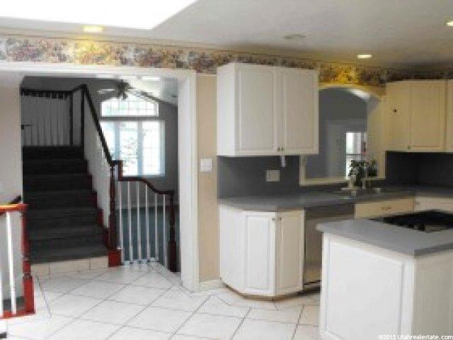 440 N 200 E, Kaysville, UT 84037 — photo 2