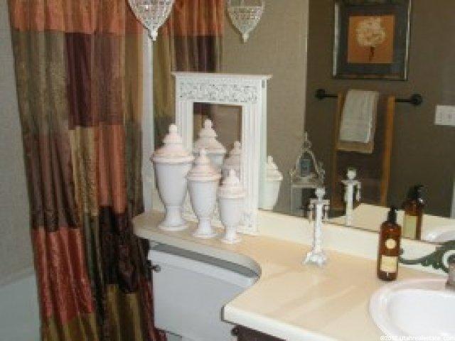 1223 Forest Ridge Rd, Sandy, UT 84094 — photo 9