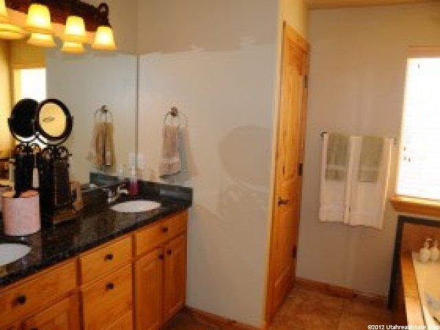 11514 S Black Forest Dr, Sandy, UT 84094 — photo 8