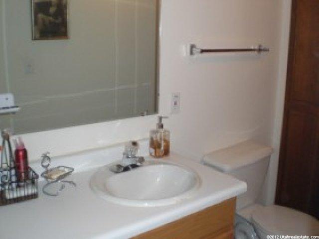 225 N 170 W, Centerville, UT 84014 — photo 12