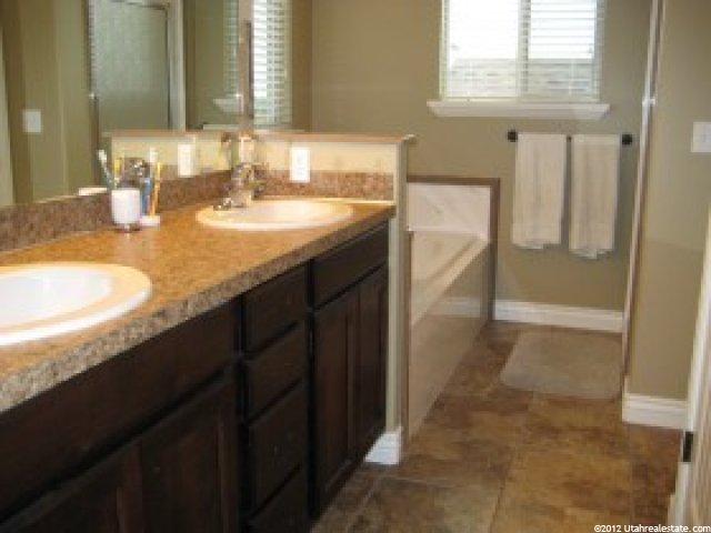 3361 W 4150 S, West Haven, UT 84401 — photo 10