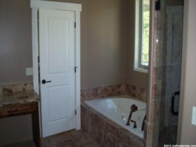 2723 E 1525 N, Layton, UT 84040 — photo 8