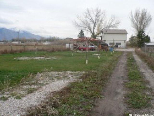 360 W North St, Harrisville, UT 84404 — photo 8