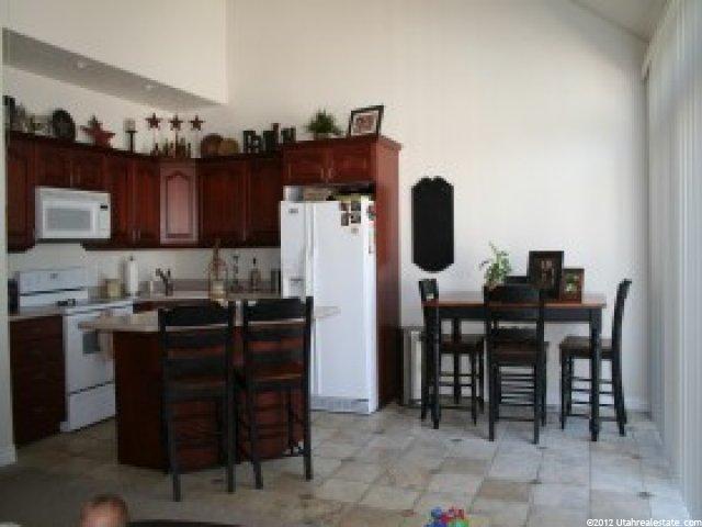 15 E 2200 S, Bountiful, UT 84010 — photo 2