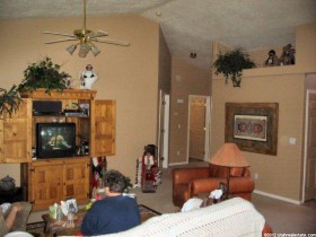1203 E 900 S #2, St. George, UT 84790 — photo 4