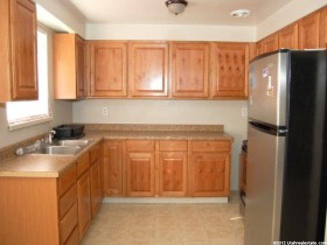 112 W 650 N, Clearfield, UT 84015 — photo 2
