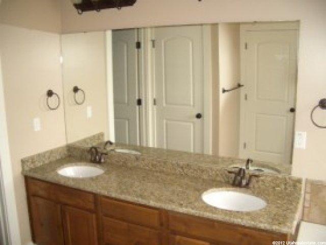 4050 Mountainbrook Way, Mountain Green, UT 84050 — photo 8