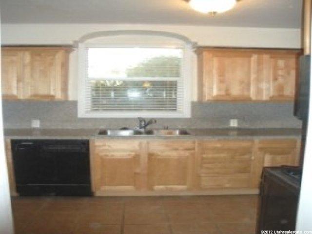 260 E 100 S, Bountiful, UT 84010 — photo 3