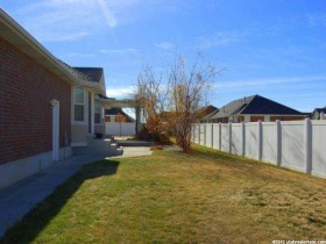 5553 S 175 E, Ogden, UT 84405 — photo 8