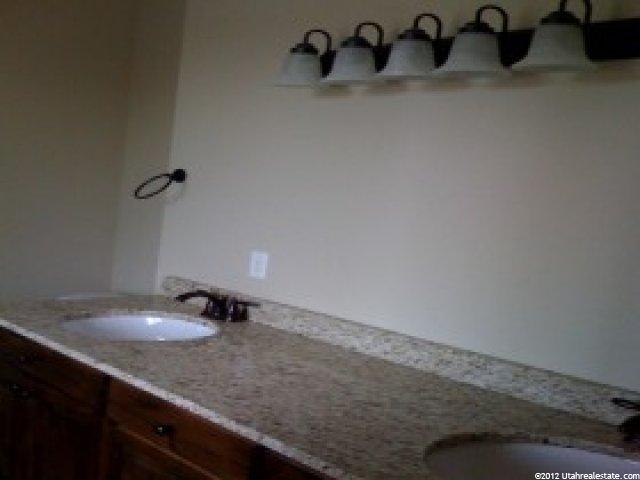 7522 S 520 E, Midvale, UT 84047 — photo 9