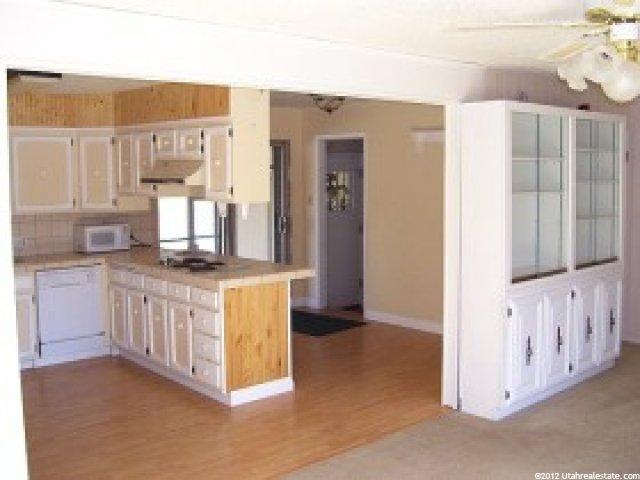 4456 S 150 E, Washington Terrace, UT 84405 — photo 4