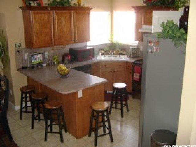 6874 S 5785 W, West Jordan, UT 84084 — photo 2