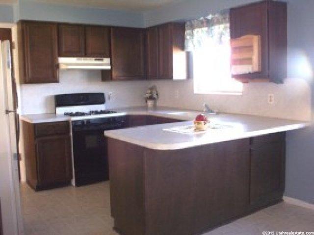 5540 W 4200 S, Hooper, UT 84315 — photo 2