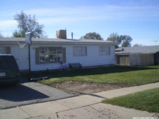 437 W 2525 N, Sunset, UT 84015 — photo 2