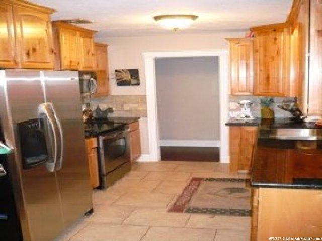 1982 S Davis Blvd, Bountiful, UT 84010 — photo 2