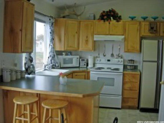 5335 S 4250 W, Roy, UT 84067 — photo 4