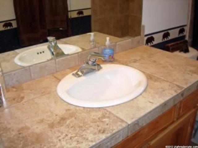 5335 S 4250 W, Roy, UT 84067 — photo 6