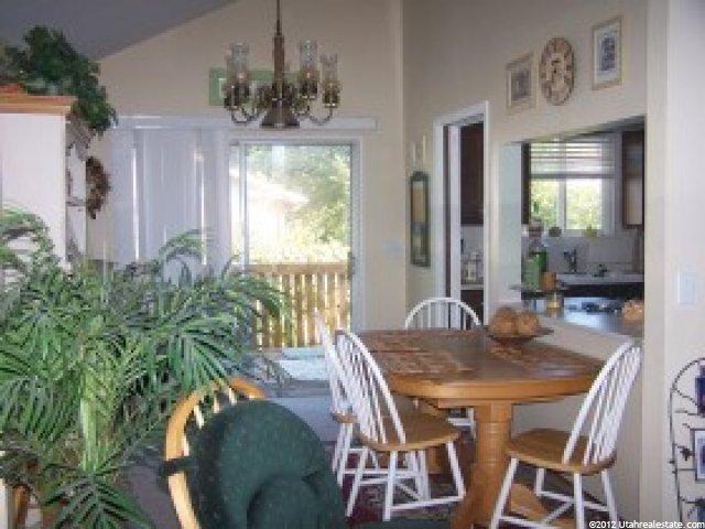 361 E Pepperidge Dr, Midvale, UT 84047 — photo 3